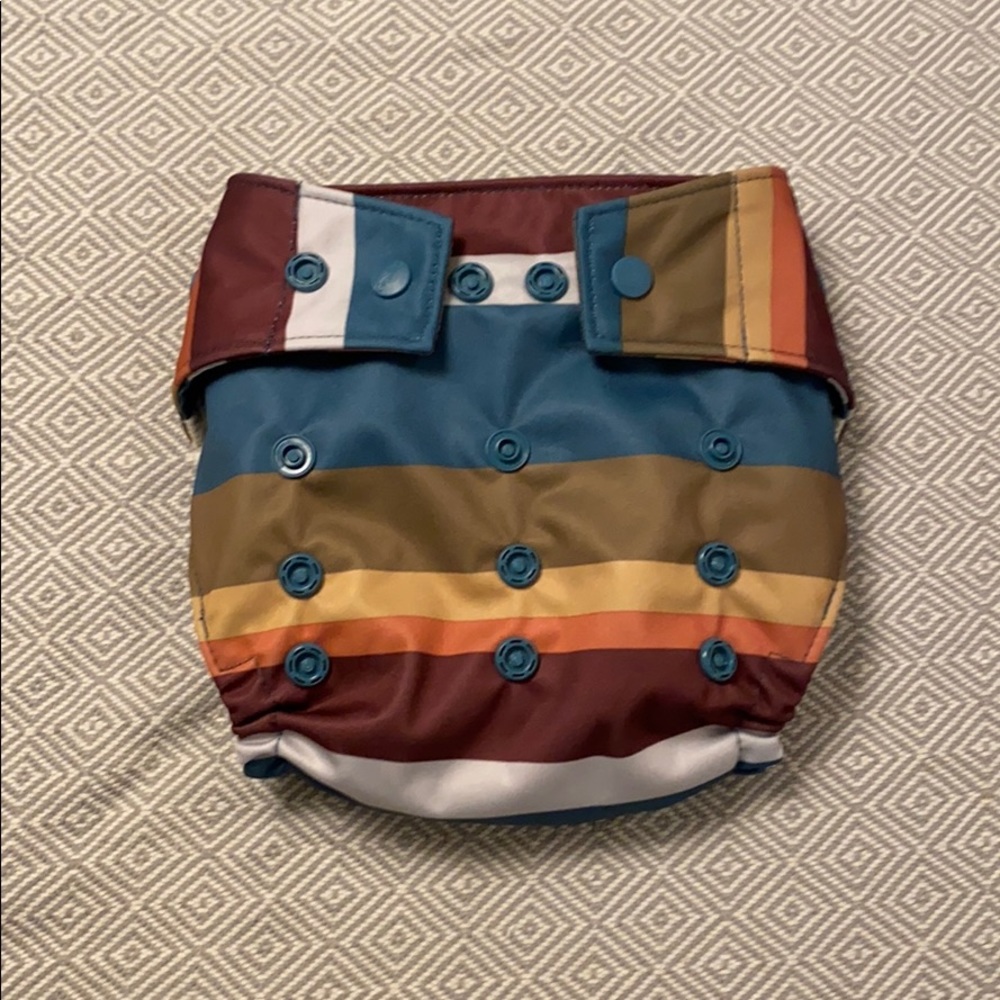 NWOT Grovia cloth diaper cover w 3 inserts